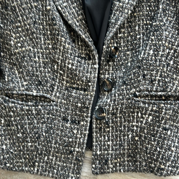 Gorgeous le chateau blazer - Picture 3 of 3